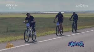 杨瀚森首发后各界说啥？韩乔生谈慢热，美媒称赞，被指无首发实力